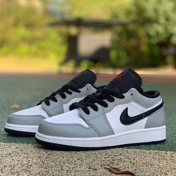 jordan 1 low grade school